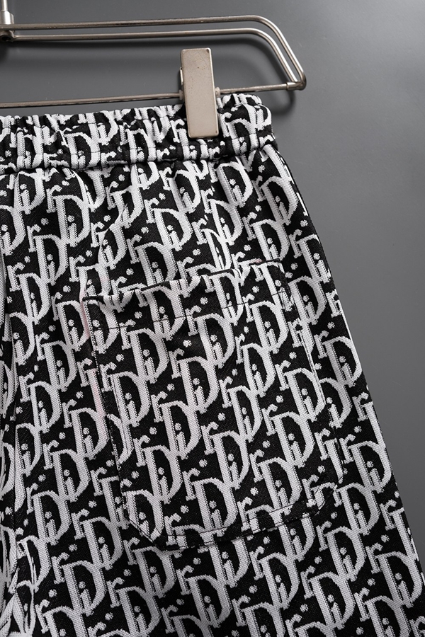 ブランドハーフパンツ着用イメージ